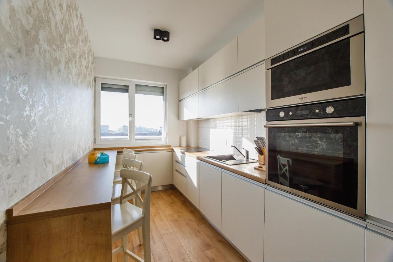 Fantastic Apartment At Prima Residence Oradea Bagian luar foto
